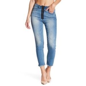 Zara Midrise Zipper Decor Raw Hem Straight Crop Leg Mid Blue Wash Cotton Jean